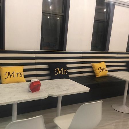 Chic-Chidkong Boutique Hotel Нахон Паном Екстериор снимка