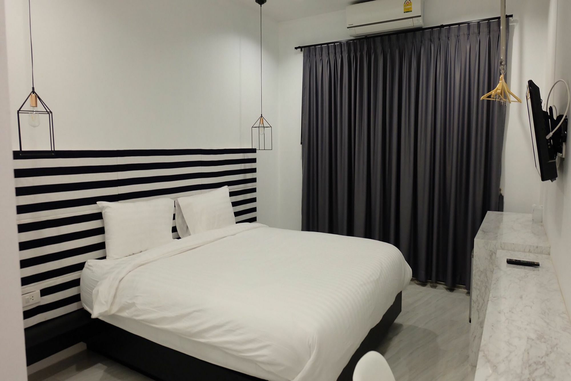 Chic-Chidkong Boutique Hotel Нахон Паном Екстериор снимка